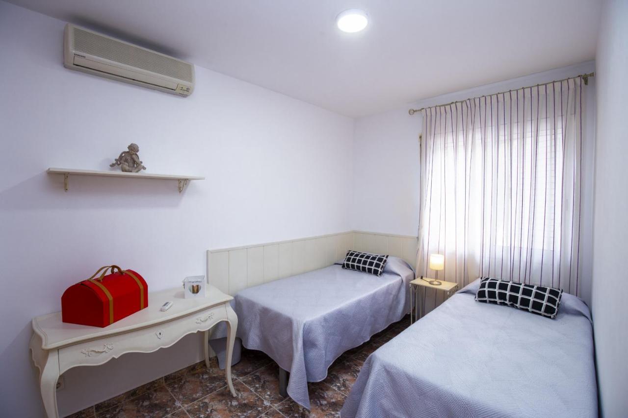 Villa Pluma Planet Costa Dorada - Only Families Salou Bagian luar foto